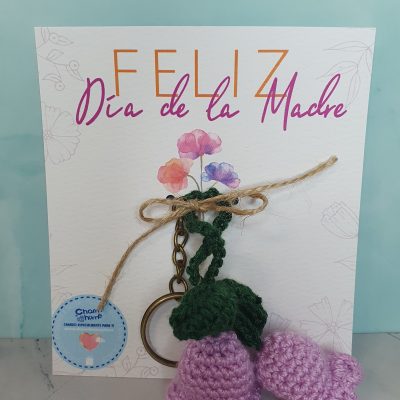 llavero crochet día de la madre flor