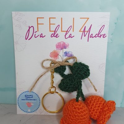 llavero crochet día de la madre flor